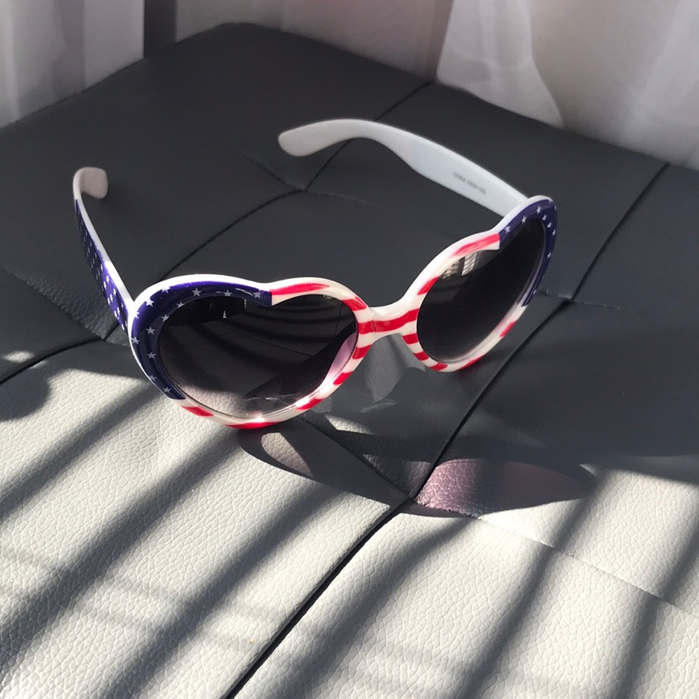 Amerihearts Sunglasses